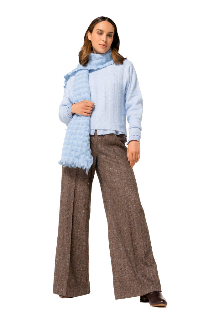 CAROLINE BISS - 4226-27