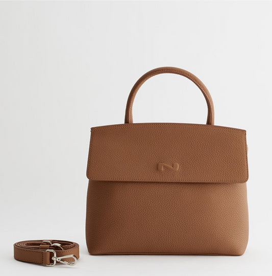 NATHAN BAUME - N251-00-18 CLARITA