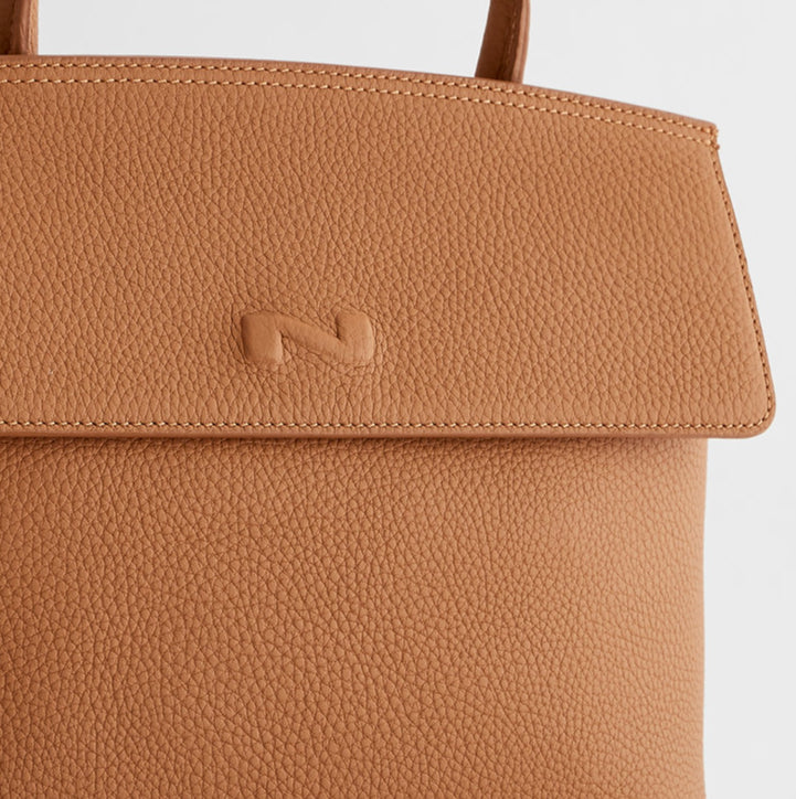 NATHAN BAUME - N251-00-18 CLARITA