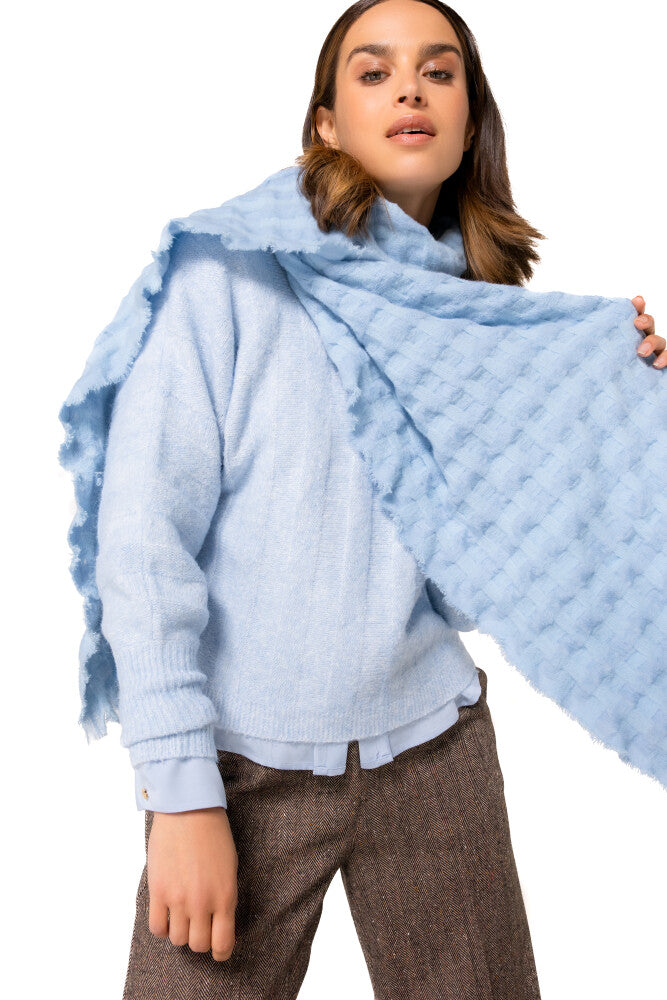 CAROLINE BISS - 4226-27