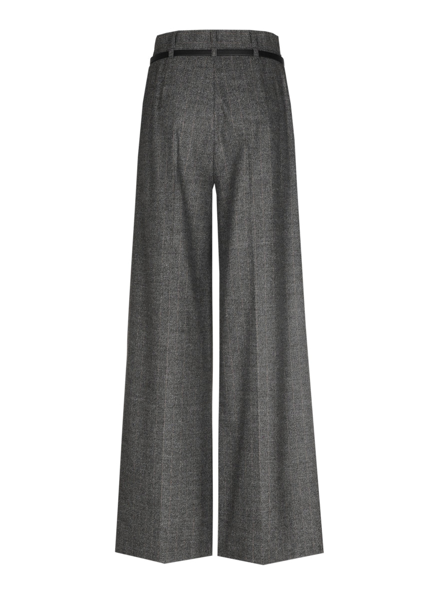 CAROLINE BISS - 4552/12