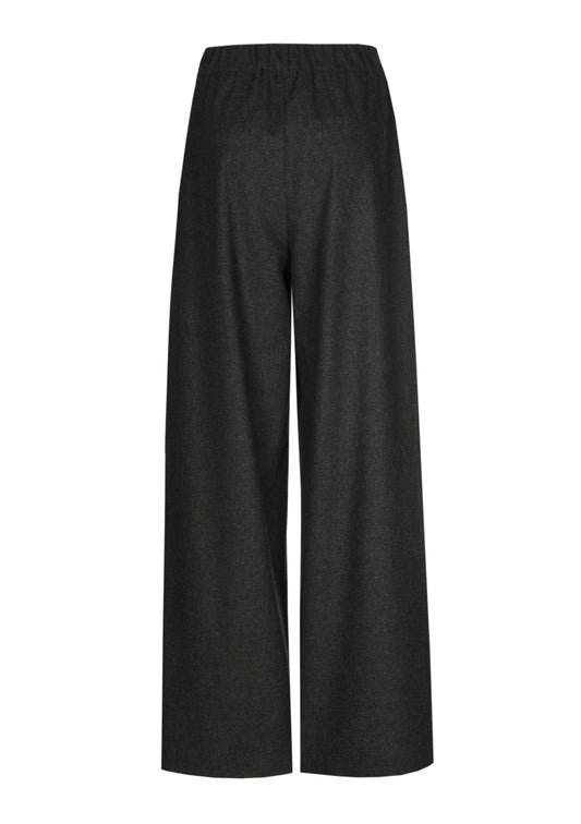 CAROLINE BISS - 4588/61