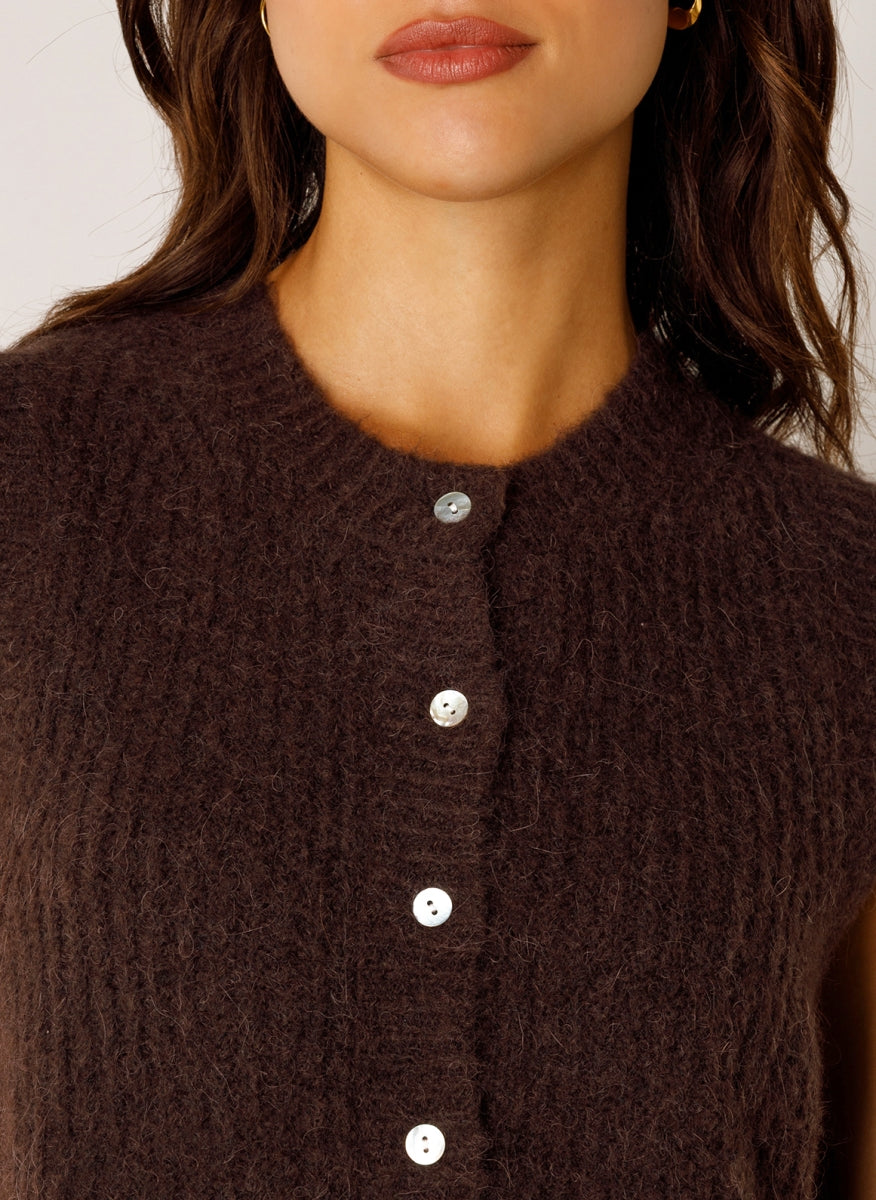 BASE LEVEL - 600135 BROWN