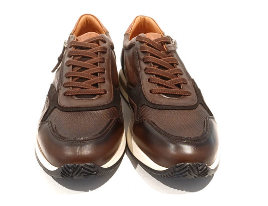 RIVER WOODS - BERNO/313 D.BRUIN