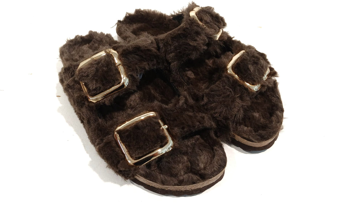 RIVER WOODS - BEYONCE BRUIN