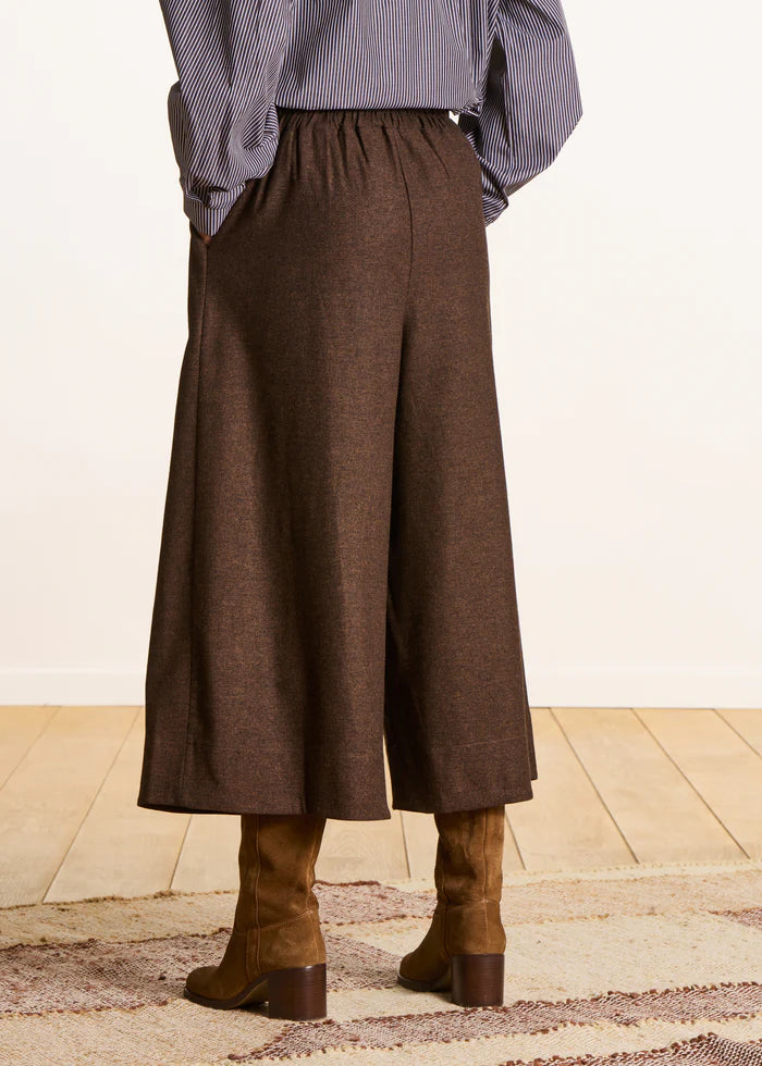 LA FEE MARABOUTEE - DACTUS BRUN