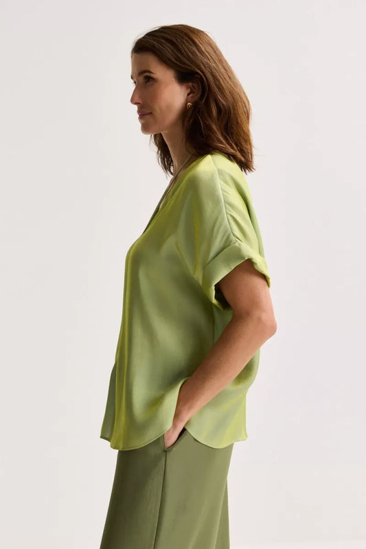MAYERLINE - JANNO GREEN GLOW