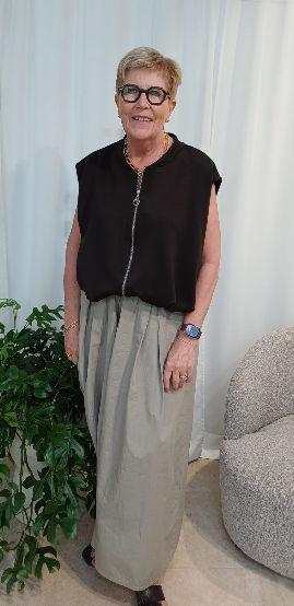 MORGENFRISK - MOUWLOZE VEST BRUIN RITS ONE SIZE