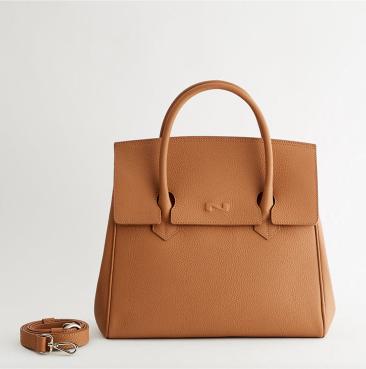 NATHAN BAUME - N242-00-02 CLARA SETTER