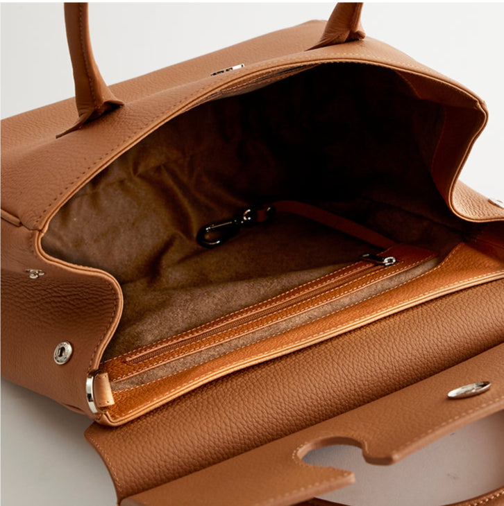 NATHAN BAUME - N242-00-02 CLARA SETTER