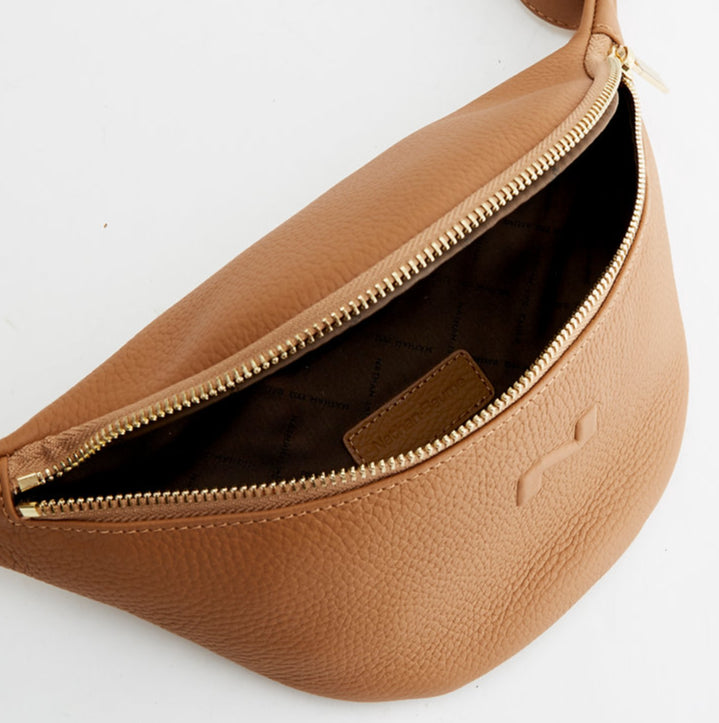 NATHAN BAUME -   Smell derby cognac