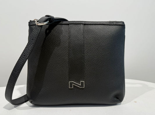 Nathan Baume N232-1108 cricket gr city