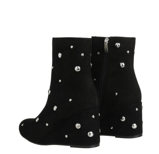 CAROLINE BISS -4379/10