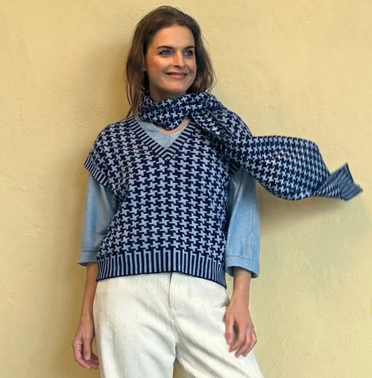 HAMPTON BAYS - WOLFSBES 98240 LUX YARN DRESS BLUES
